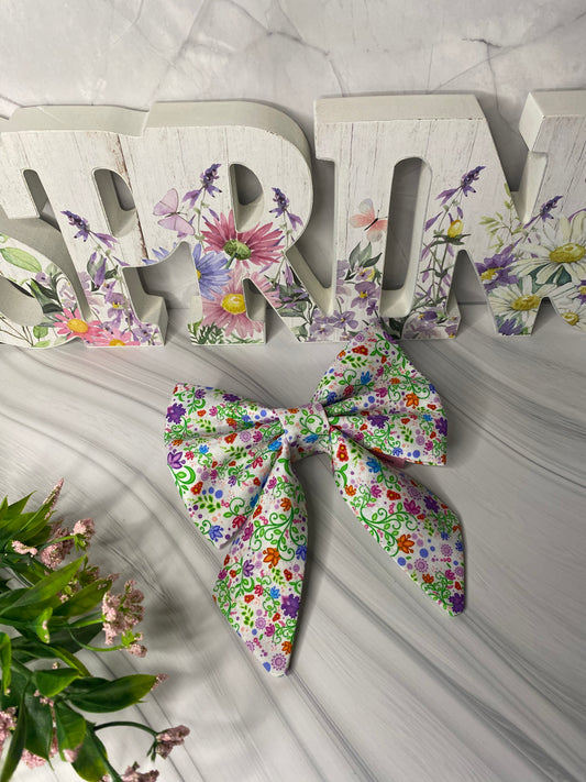 Neutral Flowers Sailor Bow